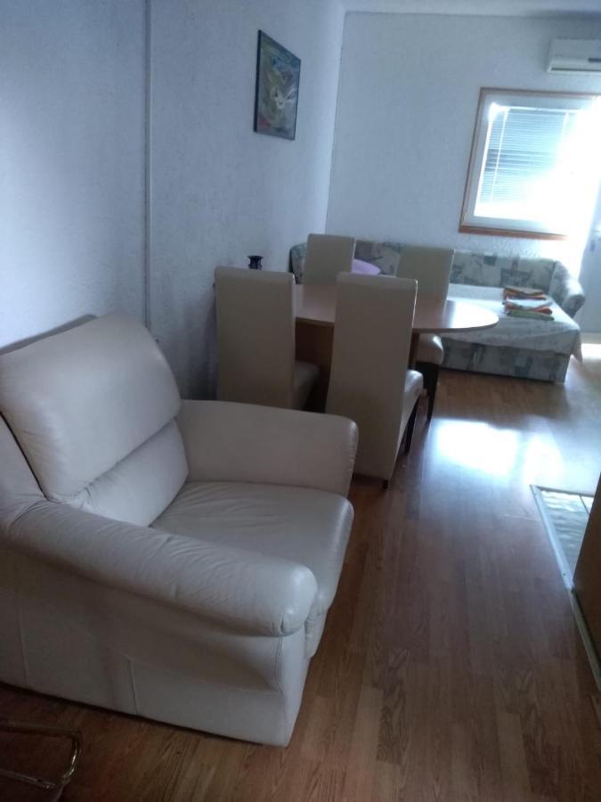 Apartment Busljeta Starigrad Paklenica Eksteriør bilde