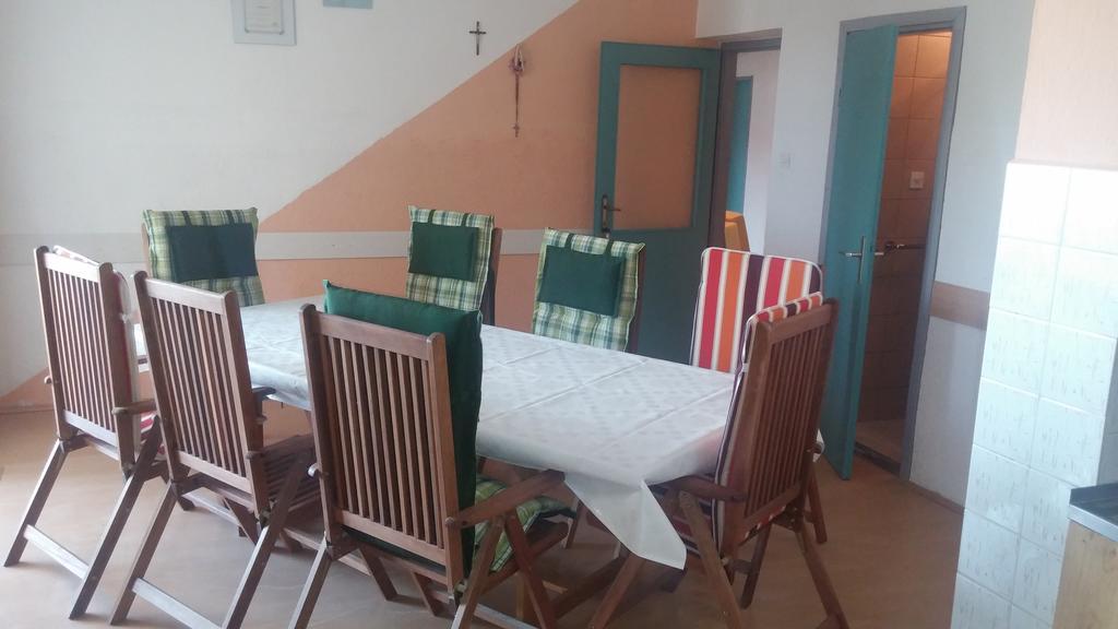 Apartment Busljeta Starigrad Paklenica Eksteriør bilde