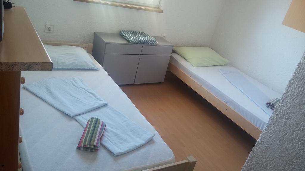 Apartment Busljeta Starigrad Paklenica Eksteriør bilde
