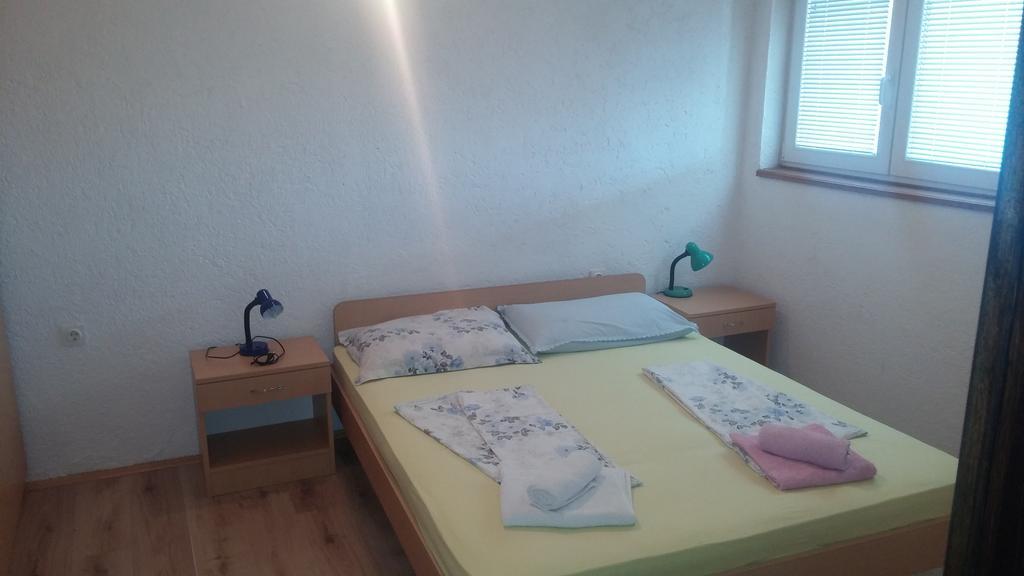 Apartment Busljeta Starigrad Paklenica Eksteriør bilde