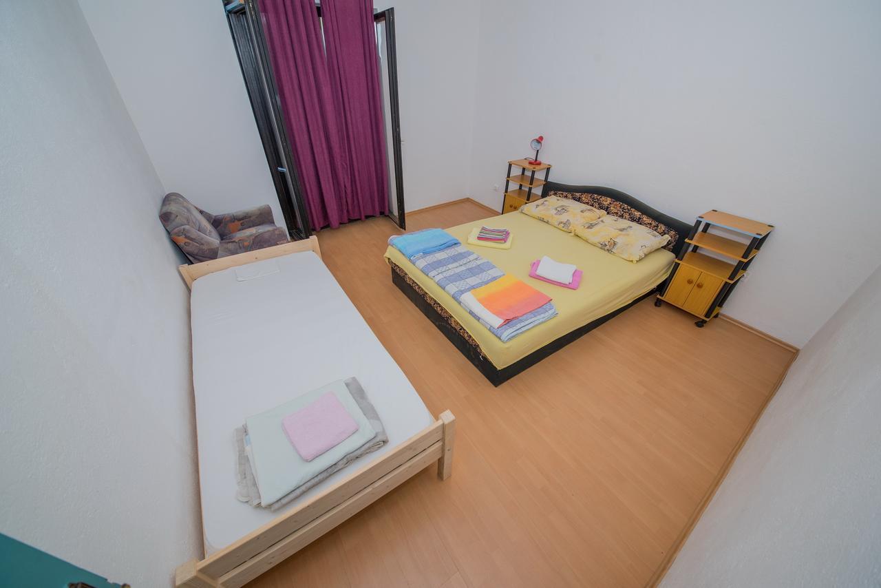 Apartment Busljeta Starigrad Paklenica Eksteriør bilde