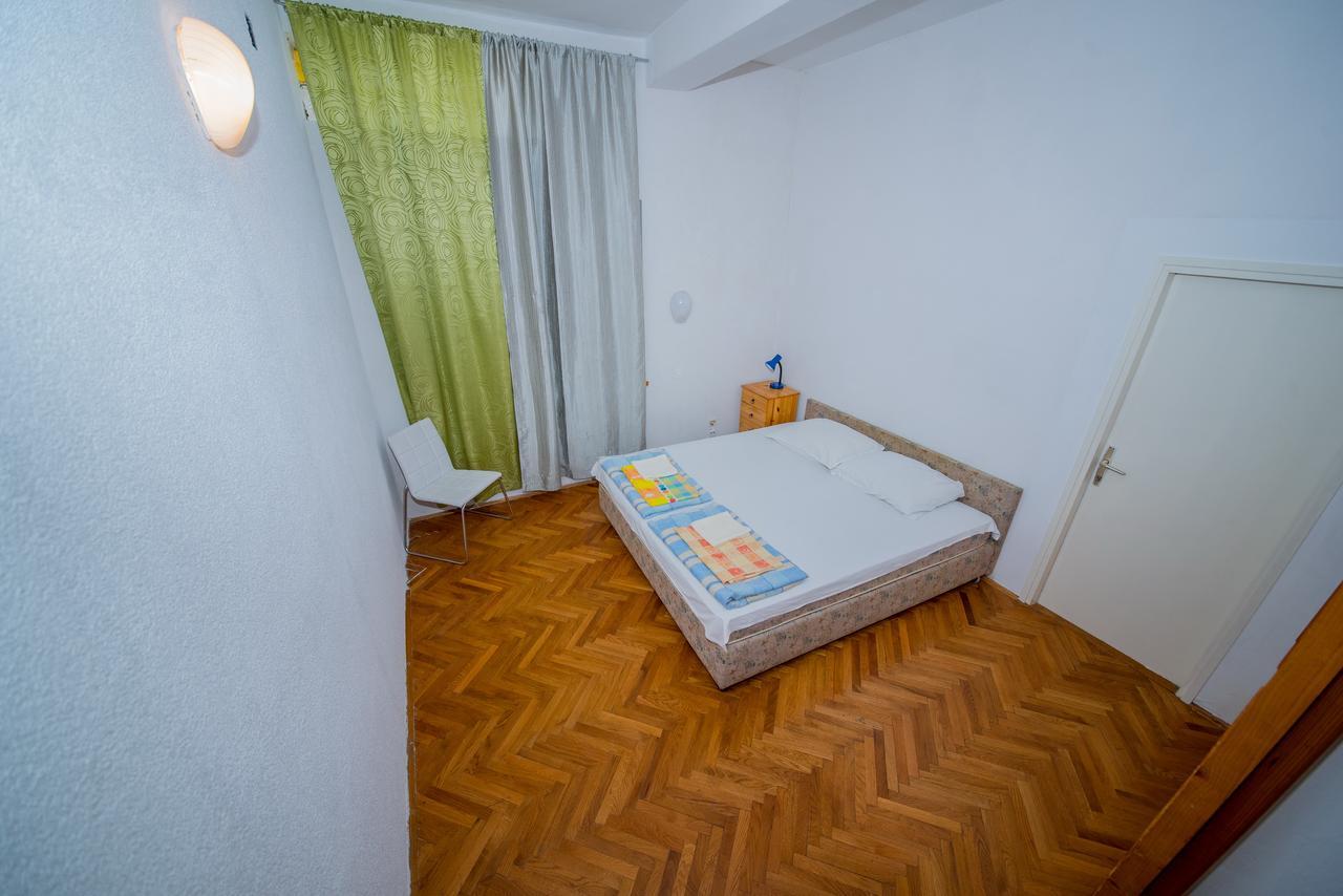 Apartment Busljeta Starigrad Paklenica Eksteriør bilde