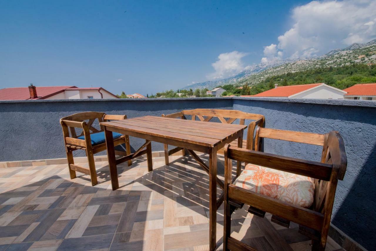 Apartment Busljeta Starigrad Paklenica Eksteriør bilde