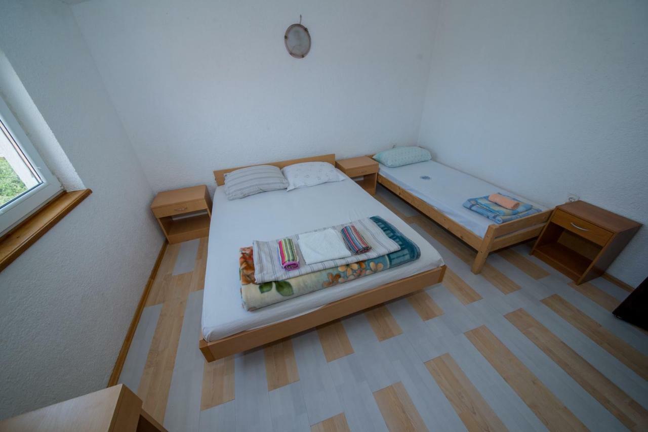 Apartment Busljeta Starigrad Paklenica Eksteriør bilde